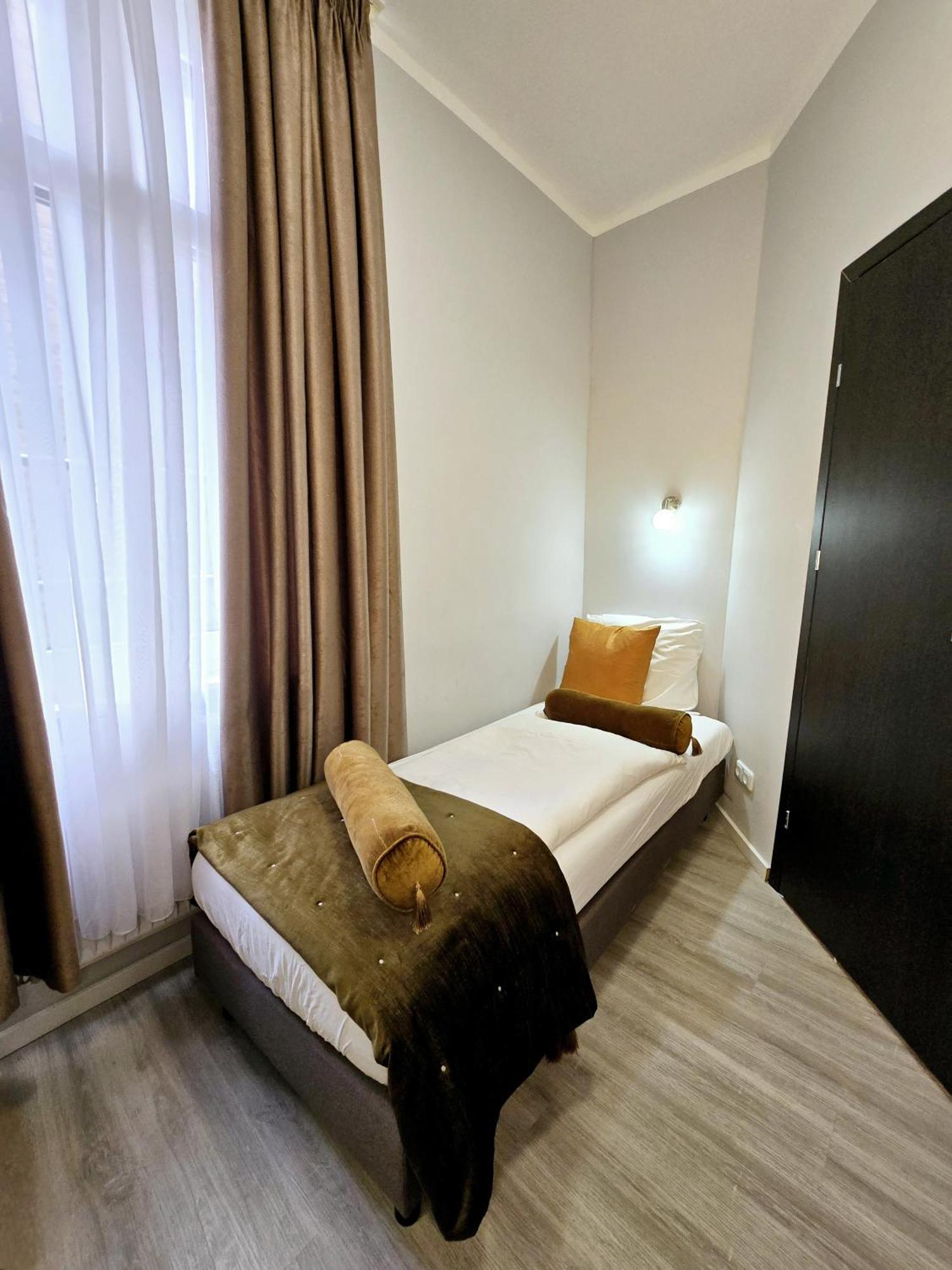 City Hotel Storch Colonia Esterno foto