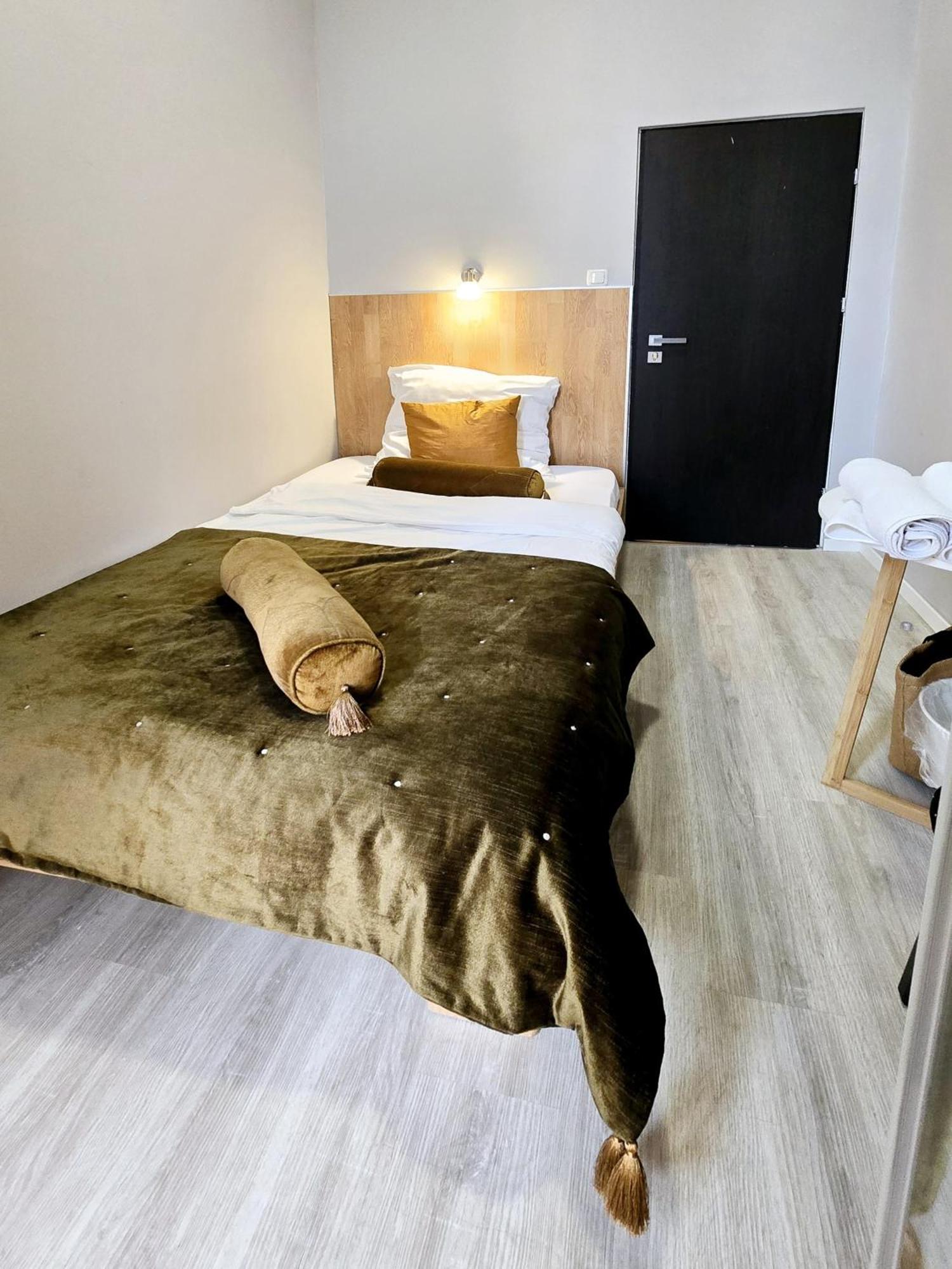 City Hotel Storch Colonia Esterno foto